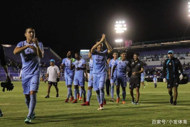 2026北京亦庄人形机器人半程马拉松举行排位赛